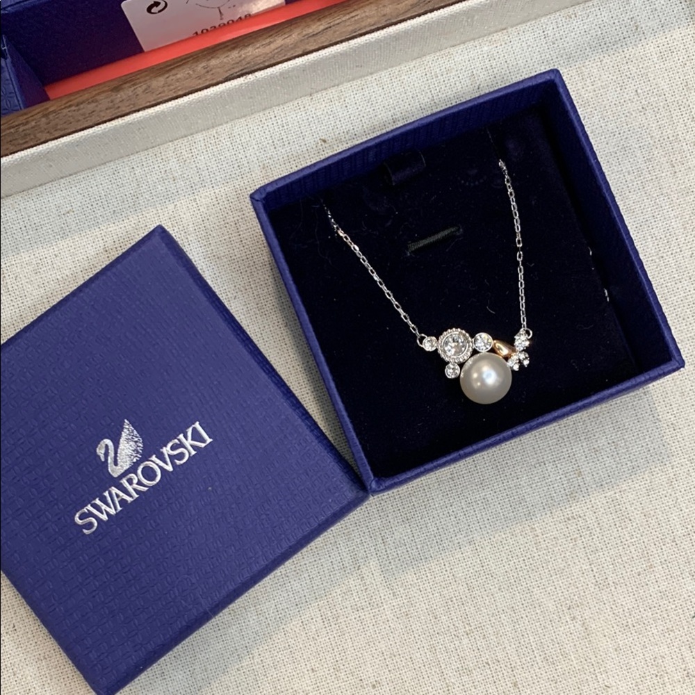Swarovski Silver Pearl Necklace